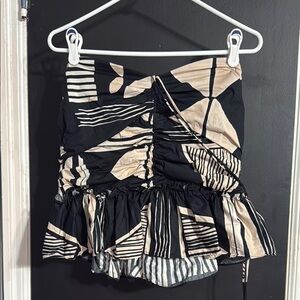 Express Geometric Print Stretch Halter Top Size: L